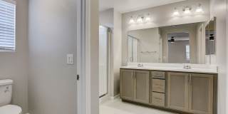 Beautiful 2 story Home in Skye Canyon Gallery 31