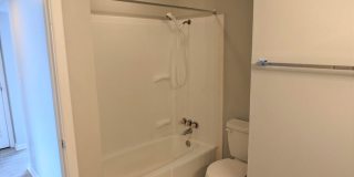 Meadow Dr Apartments Gallery 8