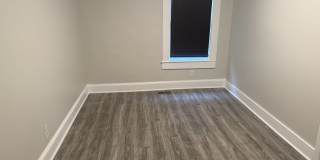 Room in 4 Bedroom Home at Griffin St NW Gallery 9