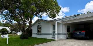 Beautiful End Unit 2 bed 2 bath Villa Gallery 1