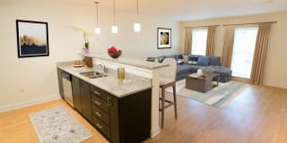 Marketplace at Fells Point Gallery 4