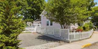 21 Clinton Avenue Gallery 26