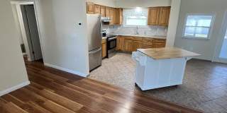 704 Torrey Pines Avenue Gallery 3