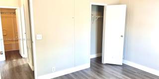 220 NE 12th Ave Gallery 26