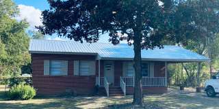 3 Bed 1 Bath House Gallery 1