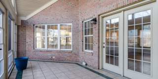 500 Fifth Avenue North Gallery 27