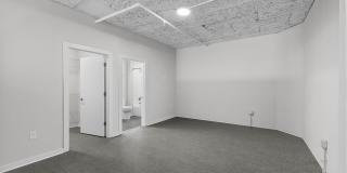 The Loop at Midtown Gallery 28