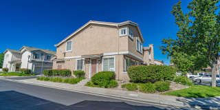 4 Bedroom Oaklane Townhome in Santa Clarita! Gallery 1