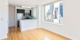 515 Ninth Avenue Gallery 2