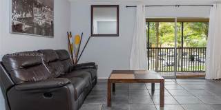 3083 N Oakland Forest Dr Gallery 12