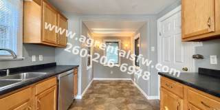 2 Bedroom House Gallery 5