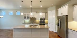 307 East Grove Creek Lane Gallery 22