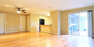 Must see!!! Updated Rambler on Glencoe Community Gallery 4