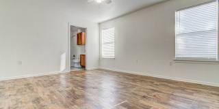Super cute 3/2 in Southeast Austin! Gallery 14