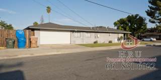 SW-Bakersfield 3 bedrooms 2 baths house Gallery 1