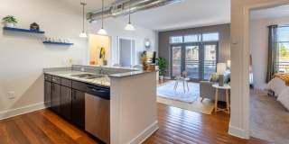 Attain Shockoe Gallery 10