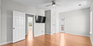 Modern & Spacious 2BR Townhouse in Myrtle Beach Gallery 24