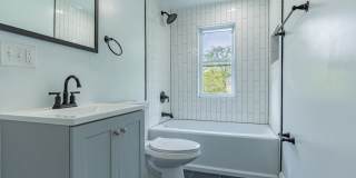 Spacious 6-Bedroom Home – Perfect for Large Families or Groups! Gallery 25