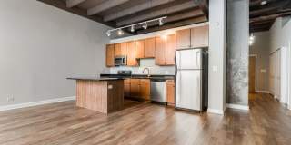 4131 W Belmont Ave Gallery 6