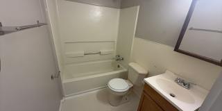Two Bedroom Bungalow for Rent Two Bedroom Bungalow for Rent Gallery 11