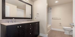 Modern 1-Bedroom + Den Condo with Parking, Storage & Rooftop Access – Marselle Condominiums Gallery 13