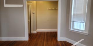 Nice 2 bed in JP Gallery 3