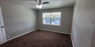 1304 Holly Avenue Gallery 13