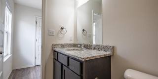 931 S Rupple Road Gallery 14