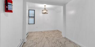 25 Oak St Gallery 14