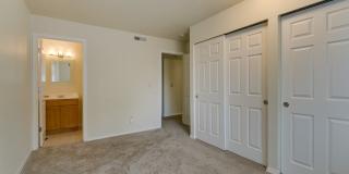 Roomy Remodeled  Kirkland Condo Gallery 13