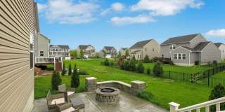 Spacious 4BR House in South Lebanon Gallery 33