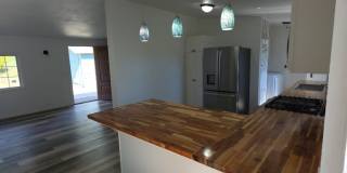 6099 Roland Dr. Gallery 3