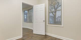 10747 S Indiana Avenue Gallery 6