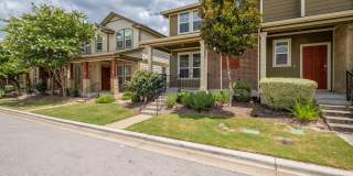 Charming 3 Bedroom, 2.5 Bath Townhouse in Cedar Park Town Center! Gallery 3