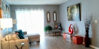 500 Bonnie Boulevard Gallery 1