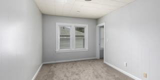 4 Bed, 2 Bath Single Family Home Gallery 12