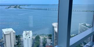 1435 Brickell Ave Gallery 51