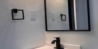 1338 HICKS Street Gallery 13