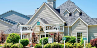 Affordable Housing - Crowne Forest Gallery 21