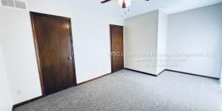 252-258 NW Woods Chapel Rd Gallery 17