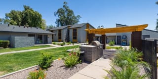 Parq on 50th Gallery 31