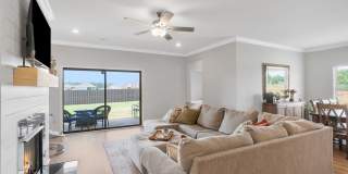 Like-new 4BR/3BA home in desirable St. Clair Place! Gallery 14