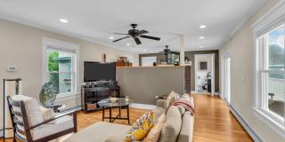 1211 Grand Avenue unit: 203 Gallery 4