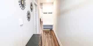 2 Bedroom Townhome Located Close to Post Gallery 4