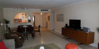 5151 COLLINS AV Gallery 9