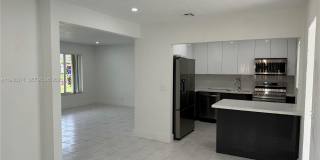 2400 N 57th Way Gallery 2