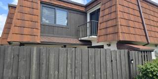 2124 White Pine Circle Gallery 1