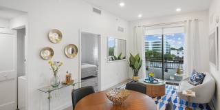 Hollywood Heights on the Boulevard Hollywood Heights on the Boulevard Gallery 36