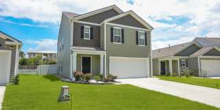 Elegant Southern Living at 127 Auditorium Road, University Park Gallery 1
