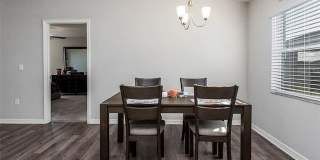 Gorgeous Three Bedroom in Towne Park Estates Gallery 16